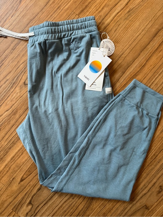 Vuori Pants - Vuori Women’s Steel Blue Jogger Pants
